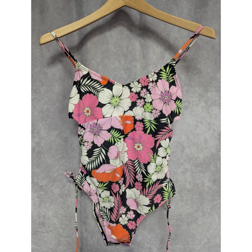 Salt & Cove Size M Womens Multi-Color One‎ Piece Swimsuit (S15)